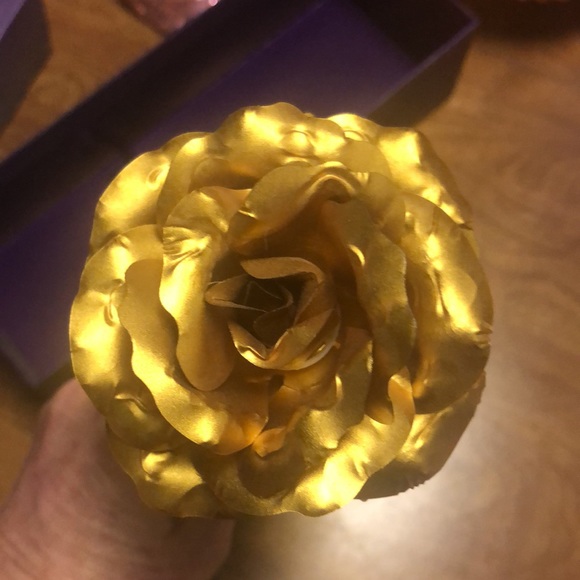 New in the Box “24” K Golden Rose - Picture 9 of 11